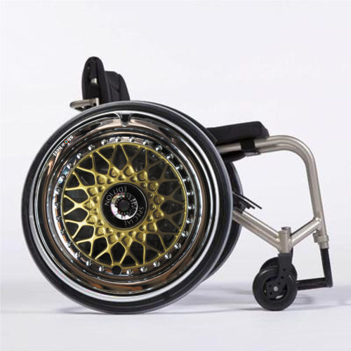 Enjoliveur metal jaune